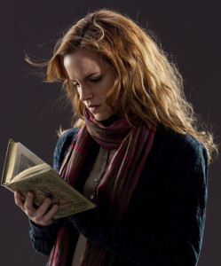 Hermione_Tales-of-Beedle-the-Bard_publicity-photo