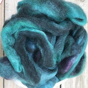 Unspun roving for Geode yarn. Fiber is a wool-and-mohair roving produced and dyed by Gurdy Run Woolen Mill.