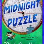 Book cover: A Midnight Puzzle (Secret Staircase Mysteries #3) by Gigi Pandian